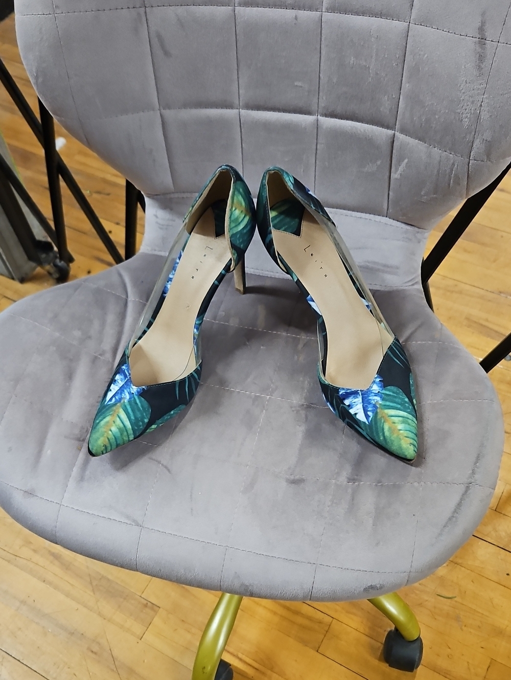 Floral Pointed Toe Stiletto Pumps in Teal Green - Women Shoes